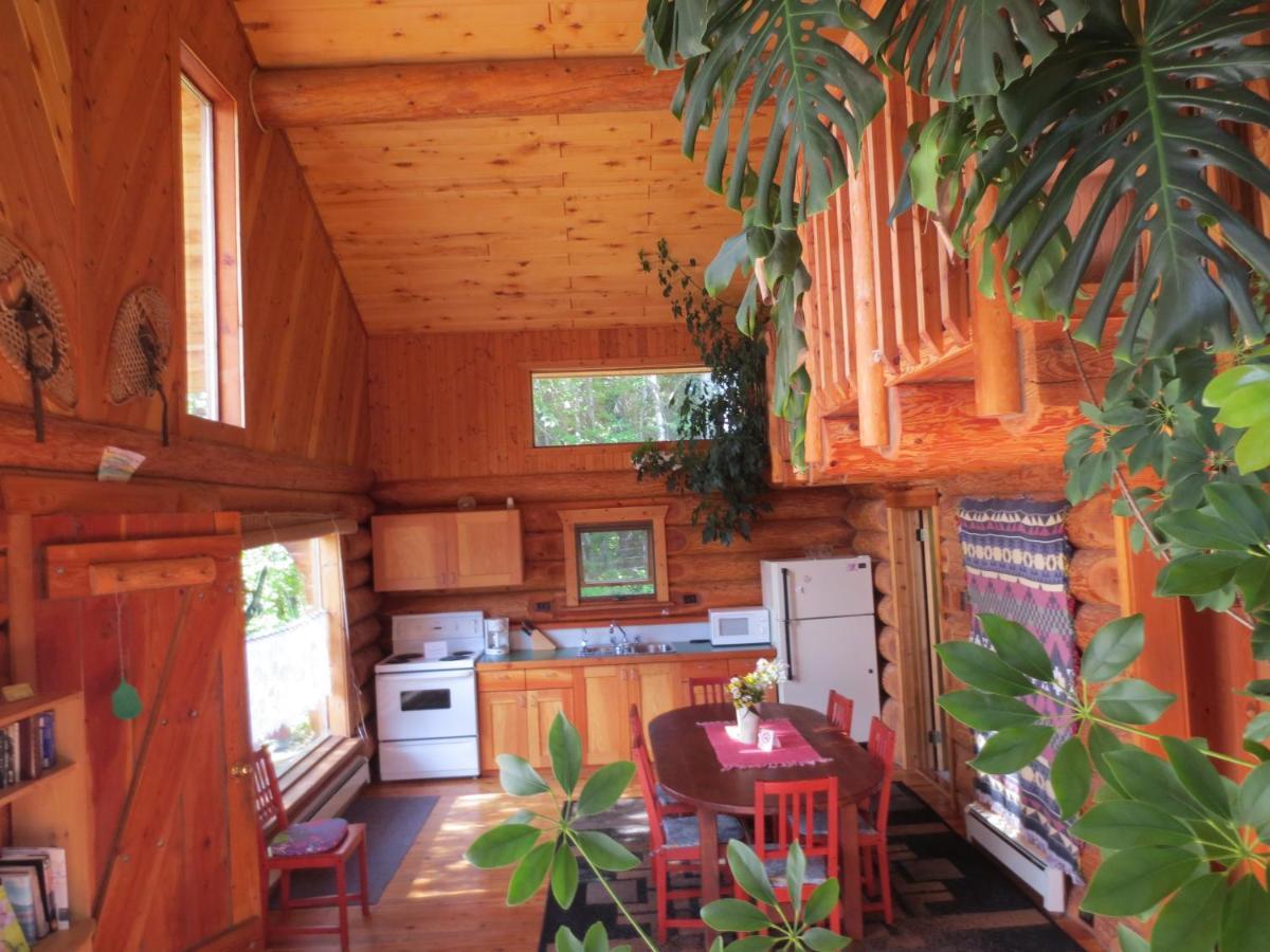 Blaeberry Mountain Lodge โกลเดน ห้อง รูปภาพ